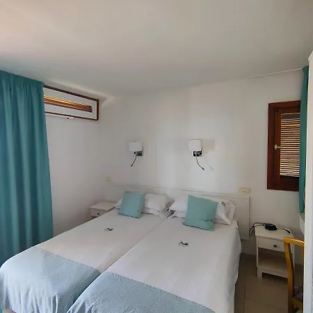 El Paseo Playa del Ingles (Gran Canaria)