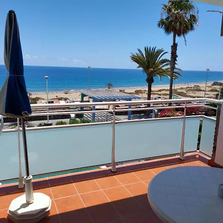 El Paseo Apartment