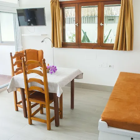 Apartment El Paseo *