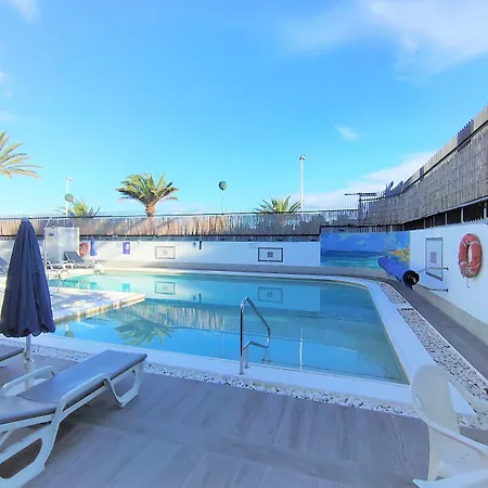 El Paseo Apartment *