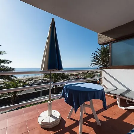 El Paseo Apartment